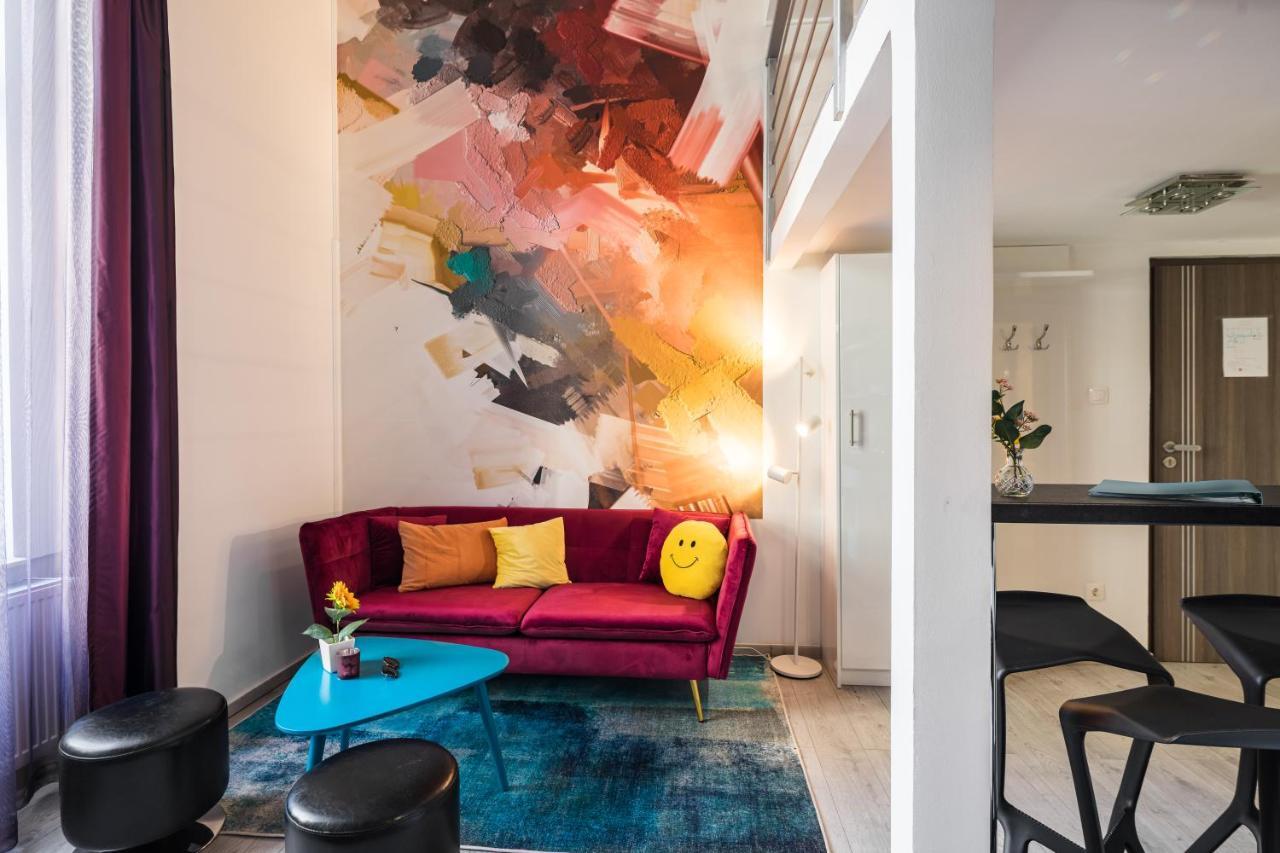 Trip And Hop Lejlighed Budapest Eksteriør billede